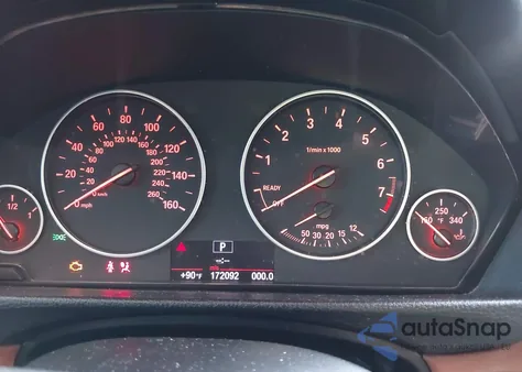 2012 BMW 328I из США, поврежденный, VIN WBA3A5G53CNP15741